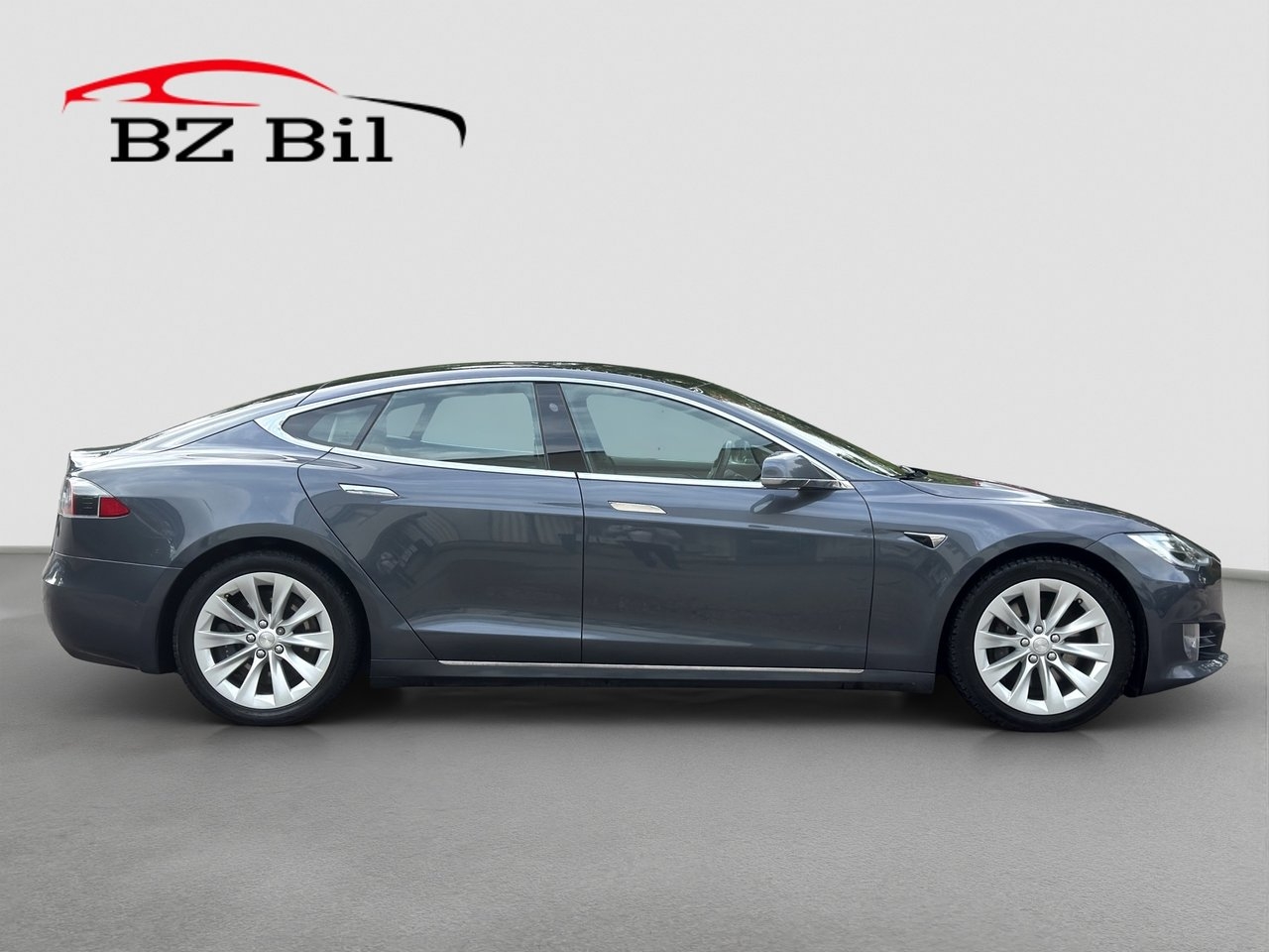 Tesla Model S 2020, kuva 7/10