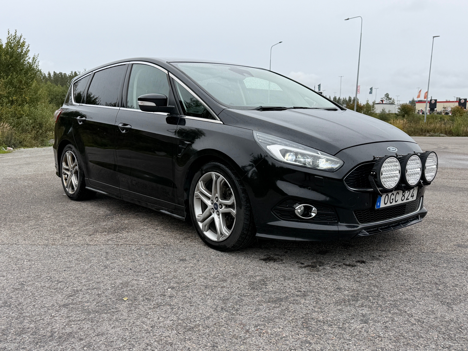 Ford S-MAX 2.0 TDCi AWD Powershift 2017, bild 3/10