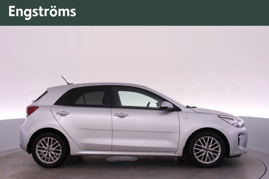Kia Rio 1.2 CVVT 84hk Backkamera 2018, kuva 2/20