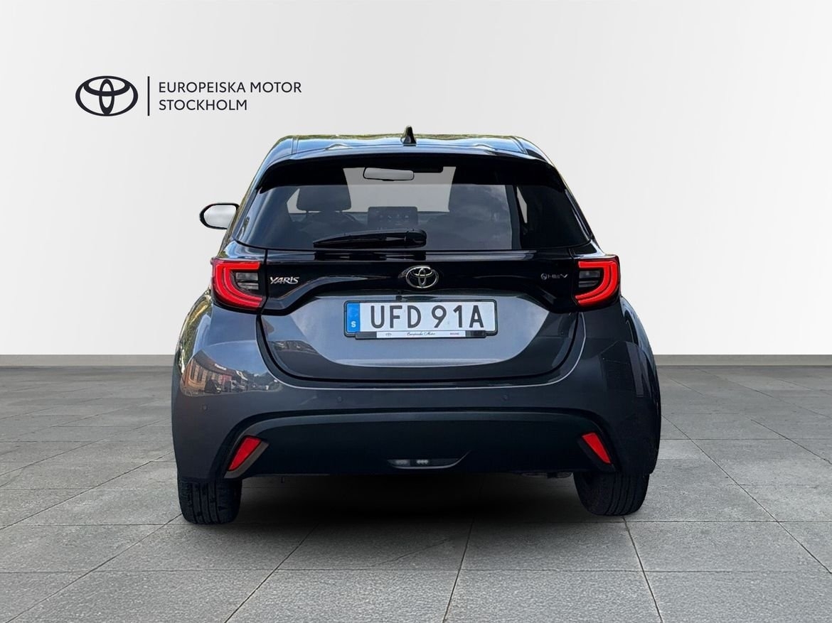 Toyota Yaris 2025, bild 4/13