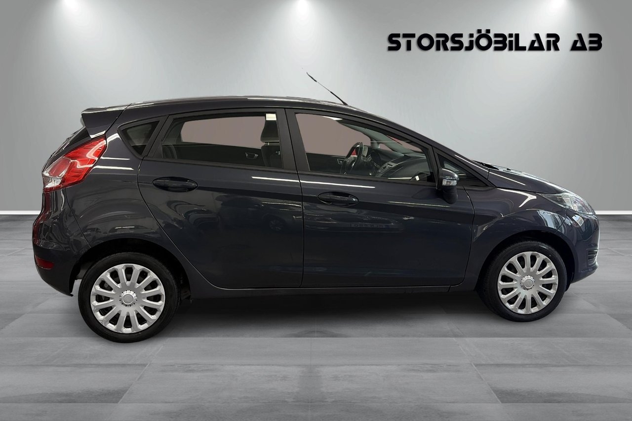 Ford Fiesta 2014, bild 2/10