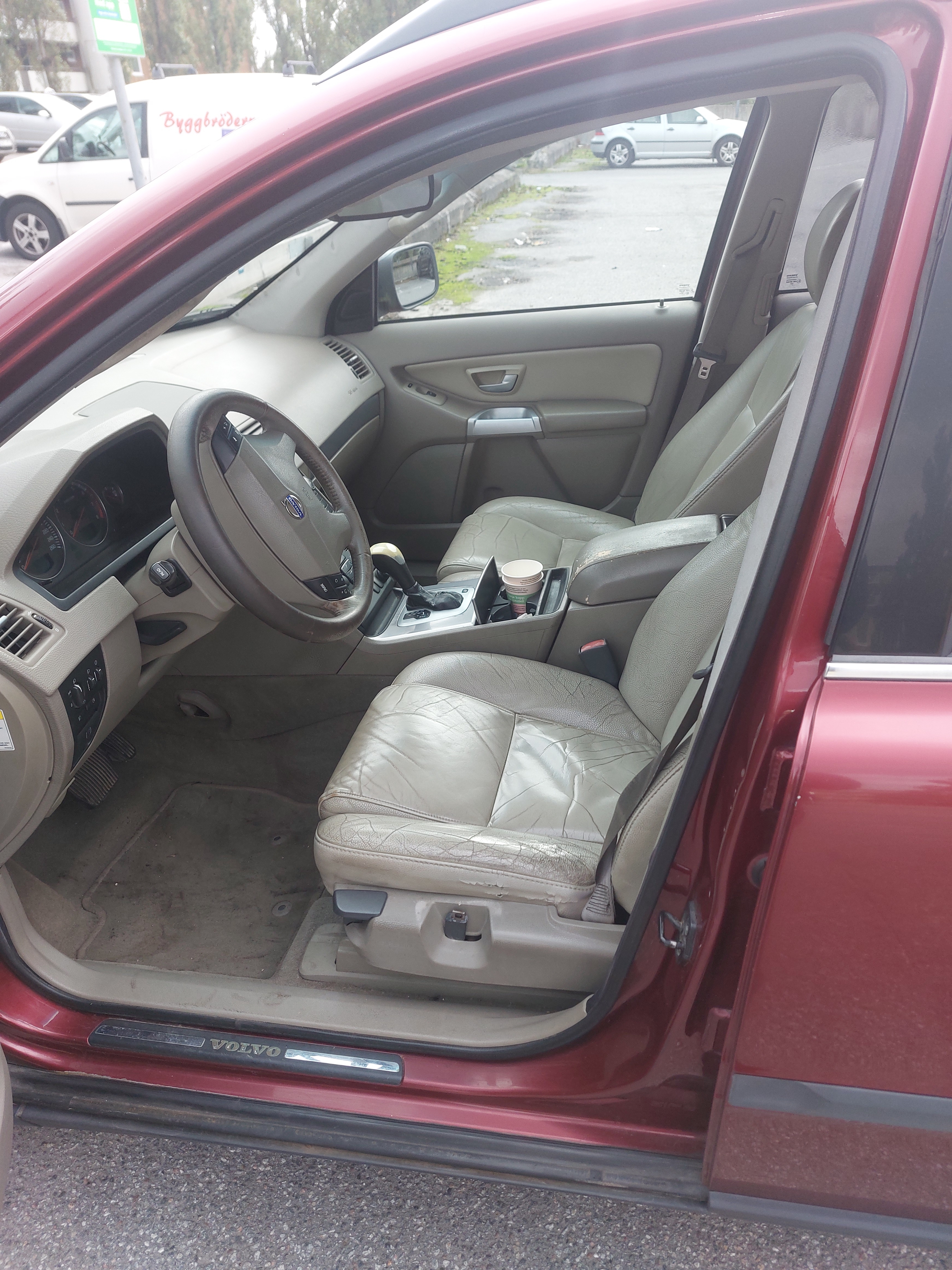 Volvo XC90 5-seater 2.5T AWD Geartronic 2004, bild 2/5