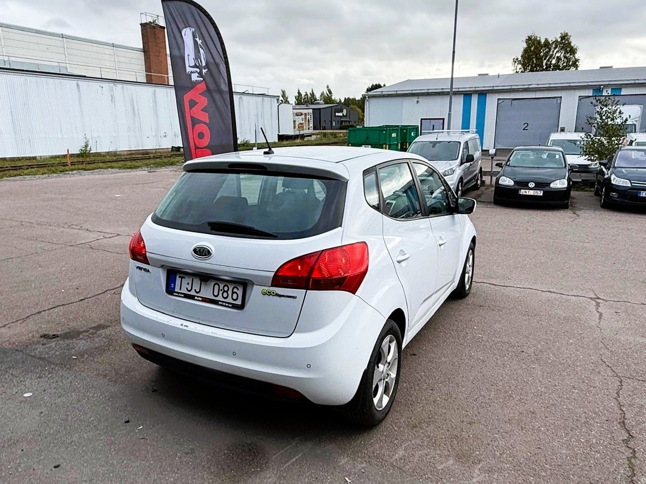 Kia Venga 2010, bild 3/9