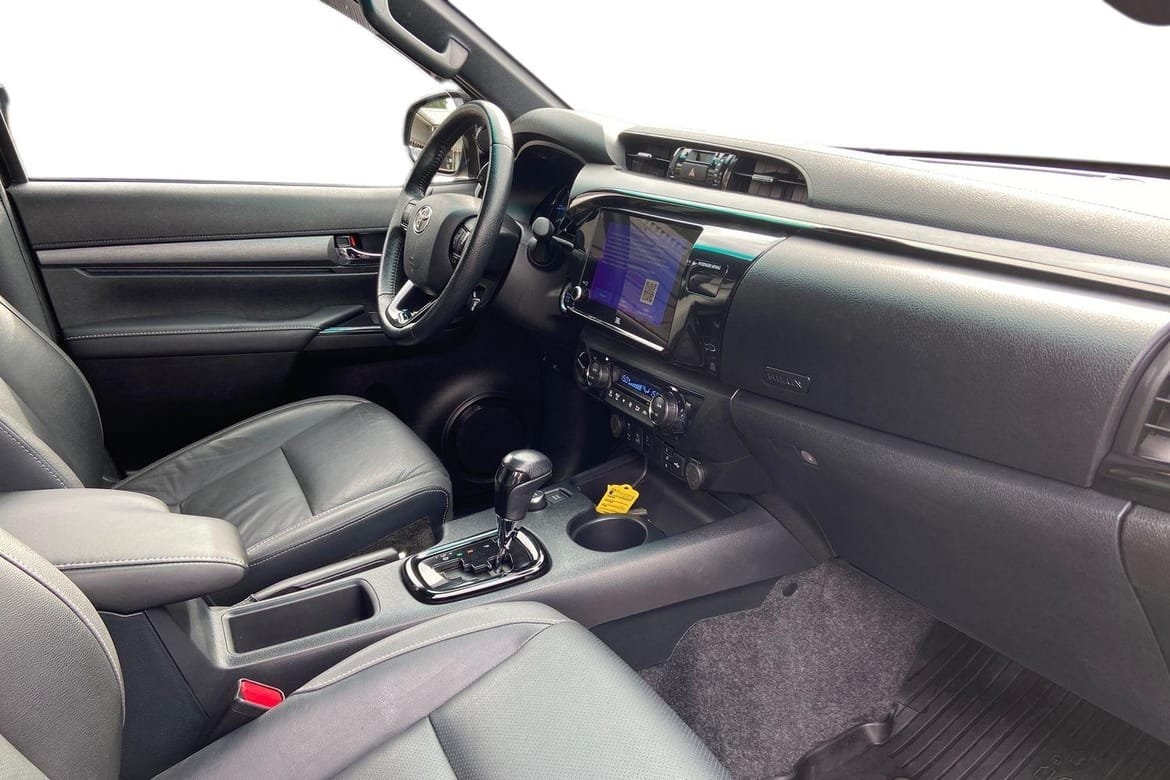 Toyota HiLux 2025, bild 7/10