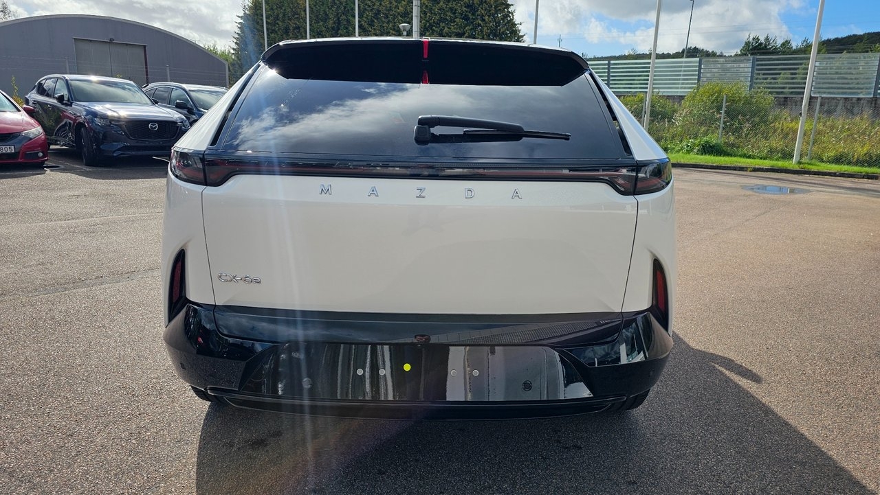 Mazda CX-6e Takumi 2026, bild 6/10