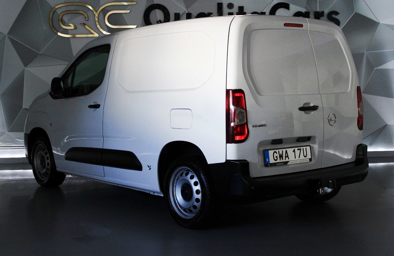Opel Combo Cargo 1.5 BlueHDi 130 EAT 2023, bild 3/27