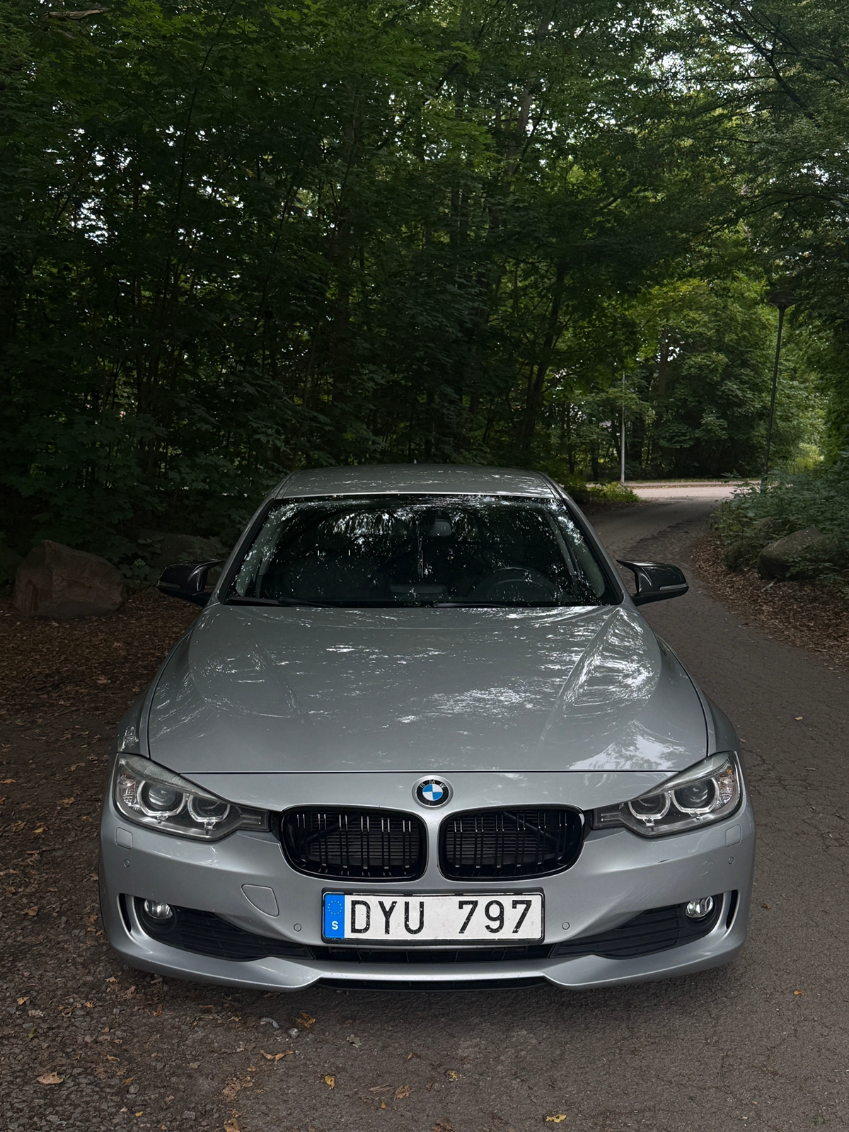 BMW 320 d Sedan Manuell 2012, photo 3/6