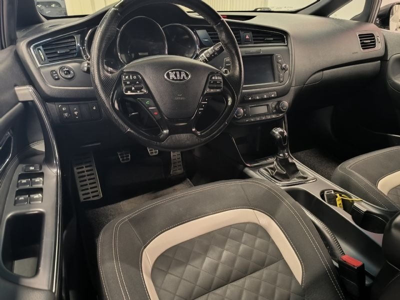 Kia Ceed 1,6 Crdi Manuell Gt-Line Kombi 2016, bild 7/10