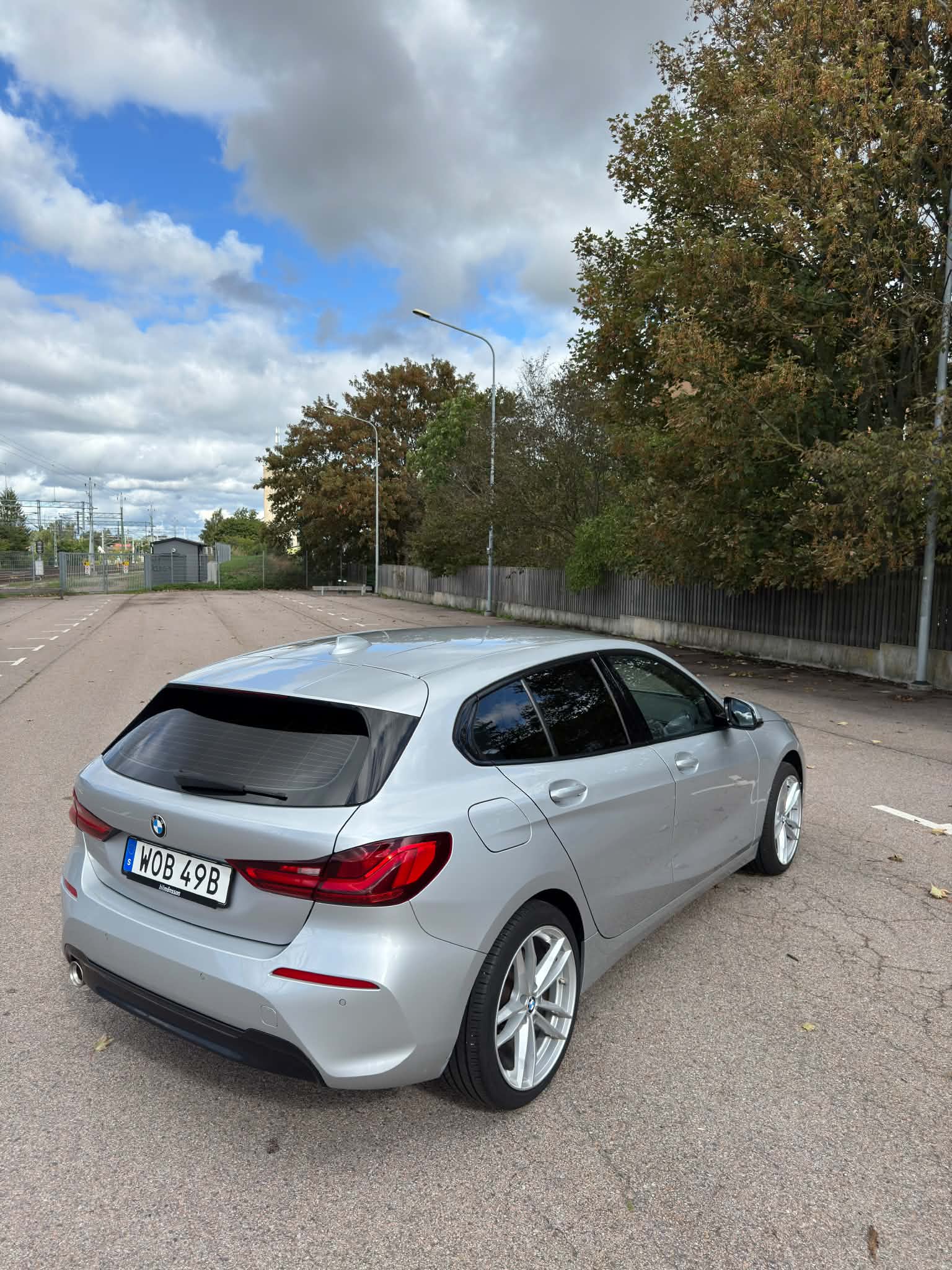 BMW 118 i Sport Line 2020, bild 2/9