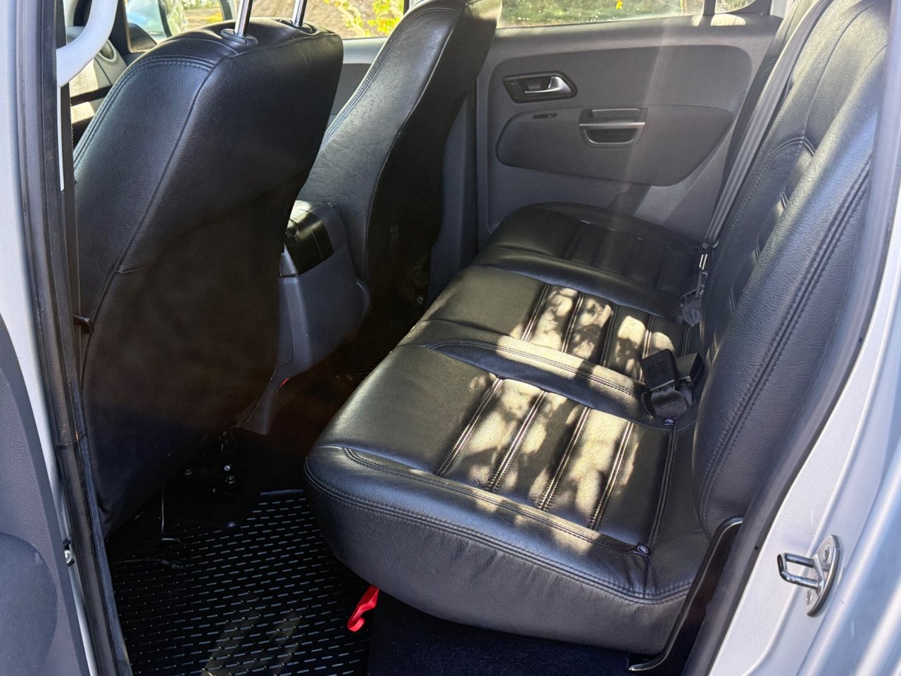 Volkswagen Amarok 2013, bild 4/5