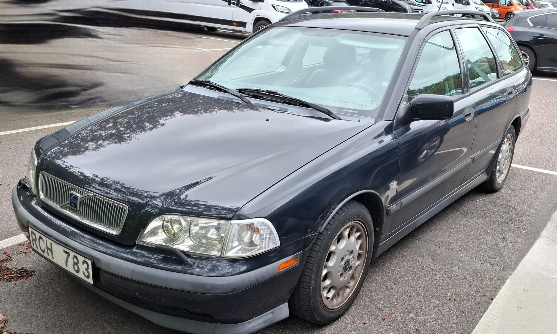 Volvo V40