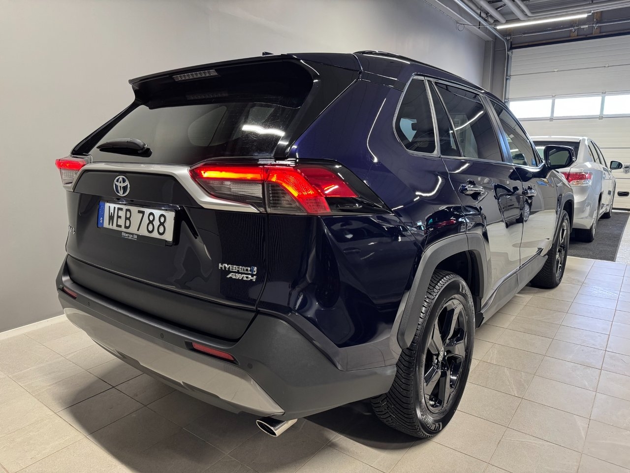 Toyota RAV4 2021, bild 2/10