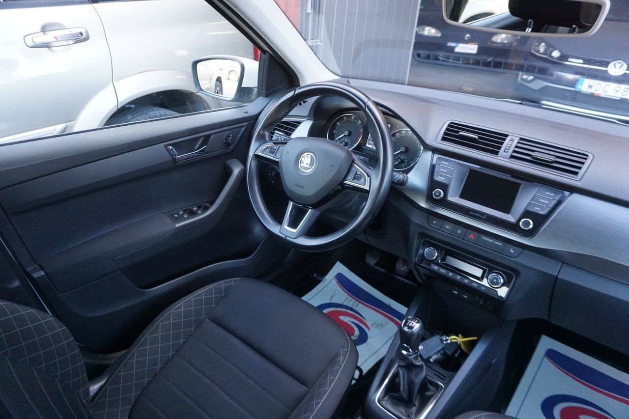 Skoda Fabia 1.2 TSI 2015, bild 5/9