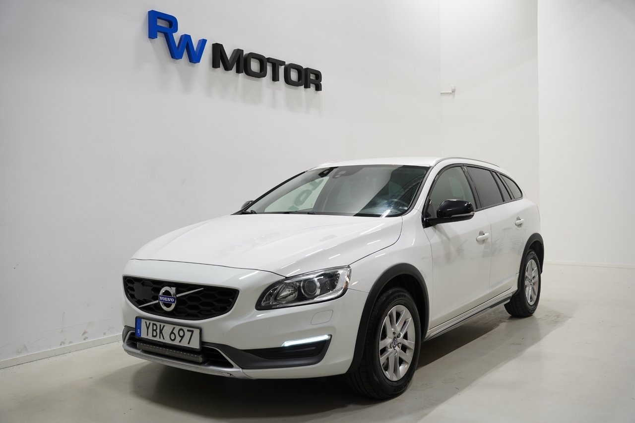 Volvo V60 Cross Country 2016, bild 2/10