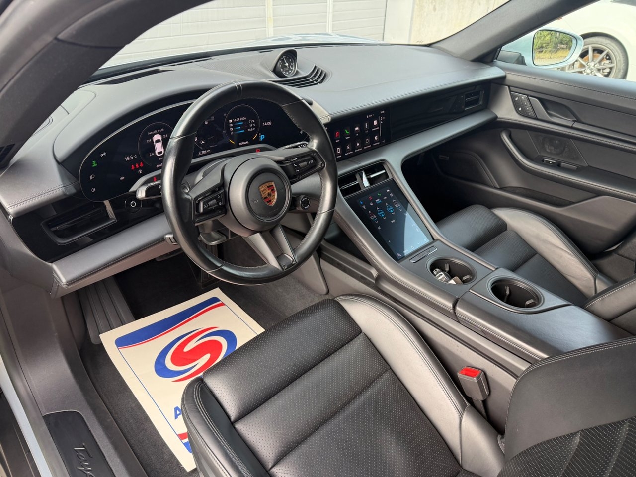 Porsche Taycan 2023, kuva 5/10