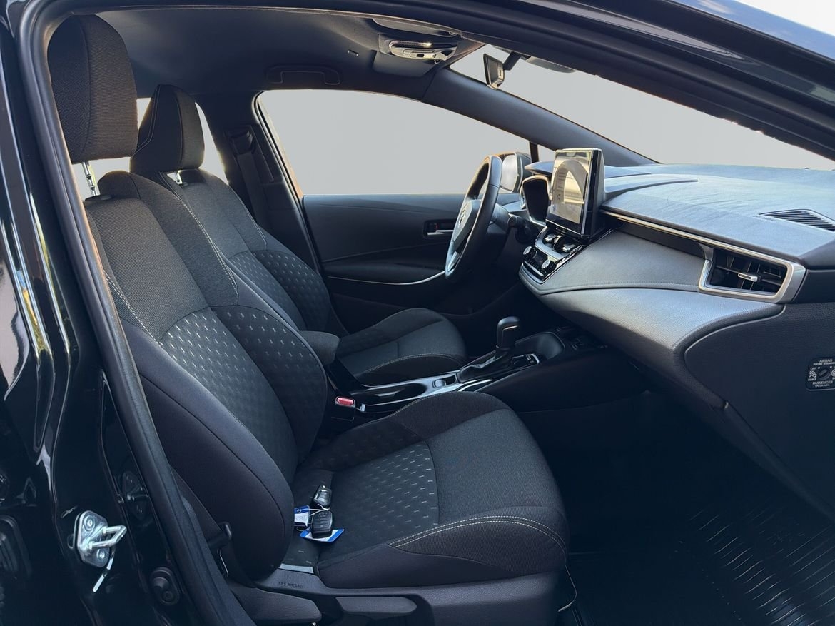 Toyota Corolla 2025, bild 6/13