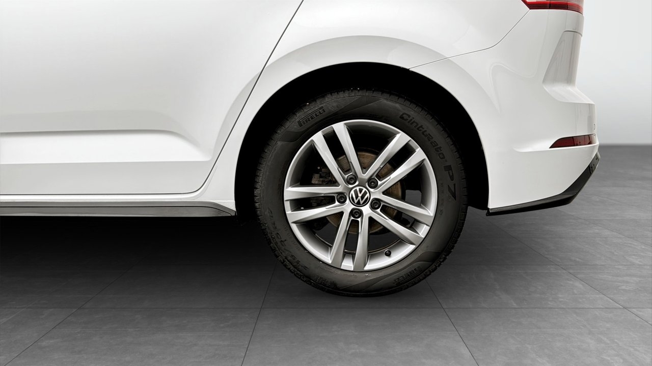 Volkswagen Touran 2023, bild 6/10