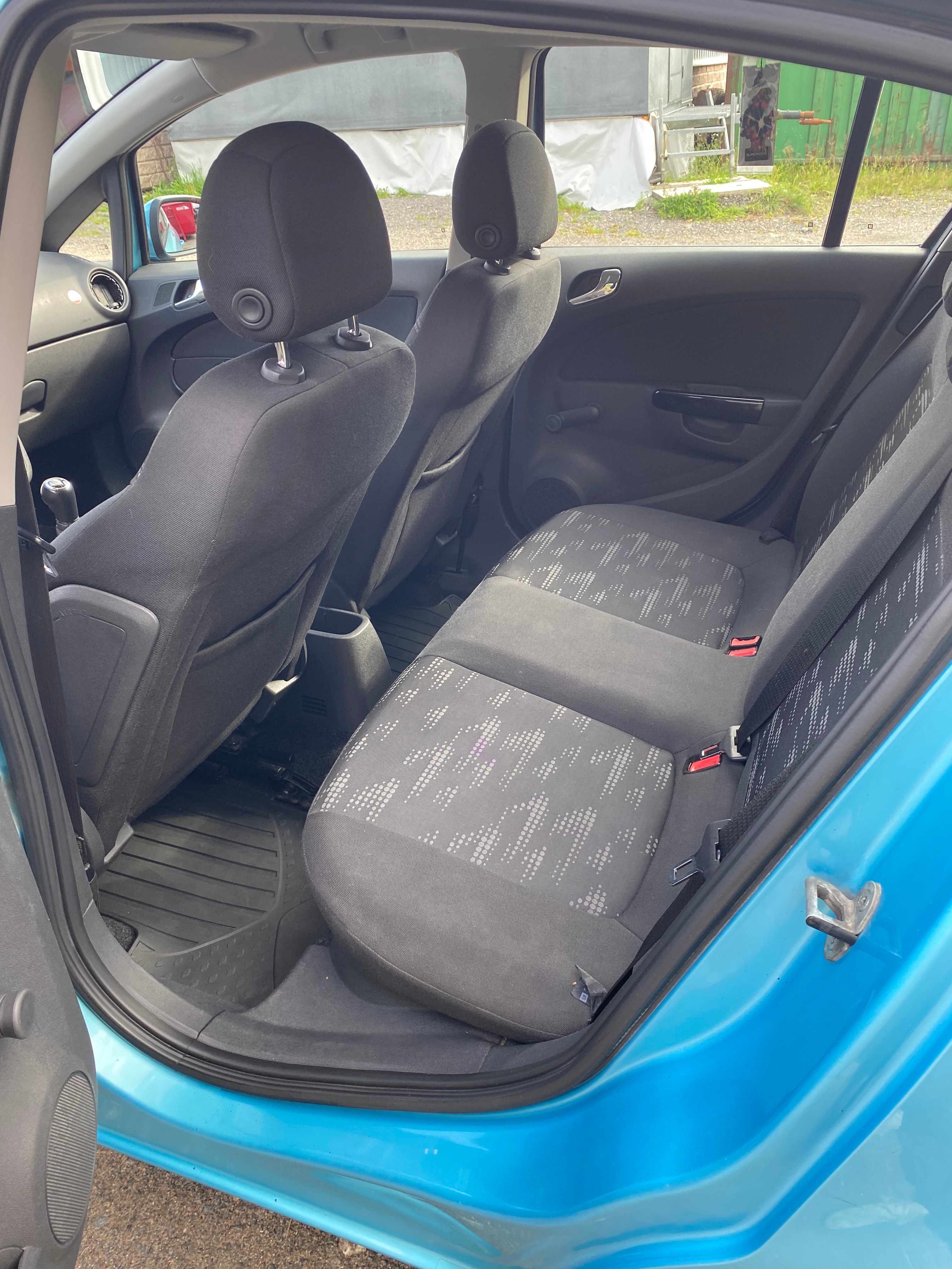 Opel Corsa 2011, bild 6/10