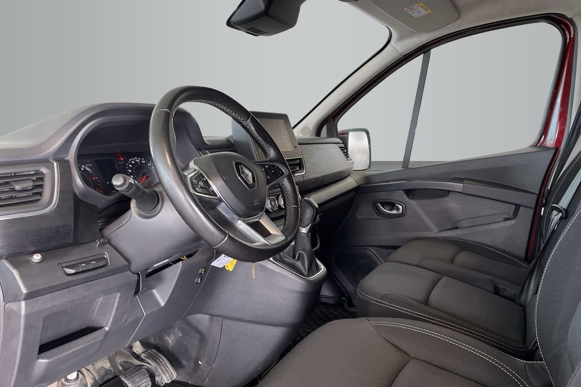 Renault Trafic 2024, photo 7/10