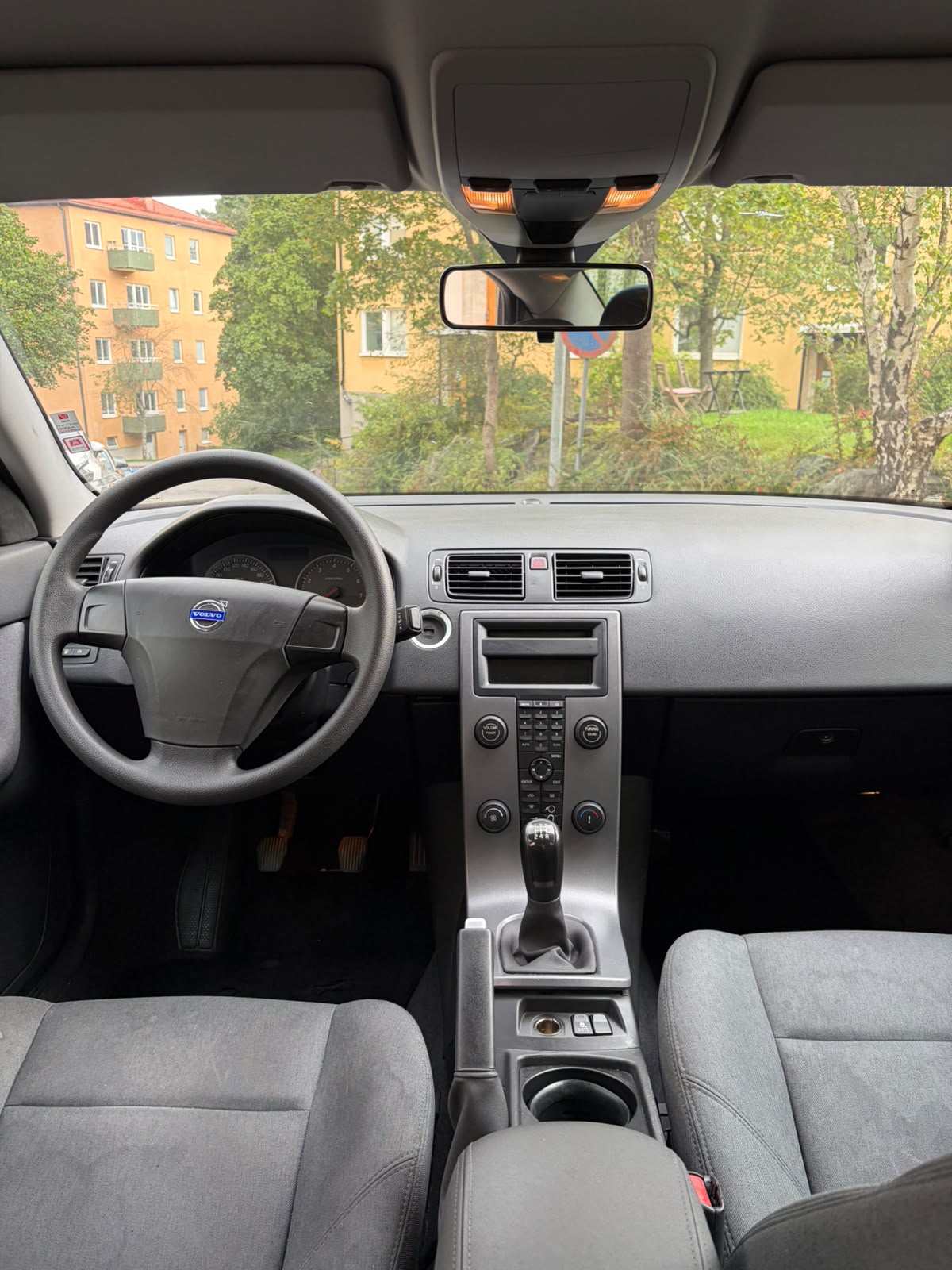 Volvo S40 2.4 Manuell 2005, bild 6/7