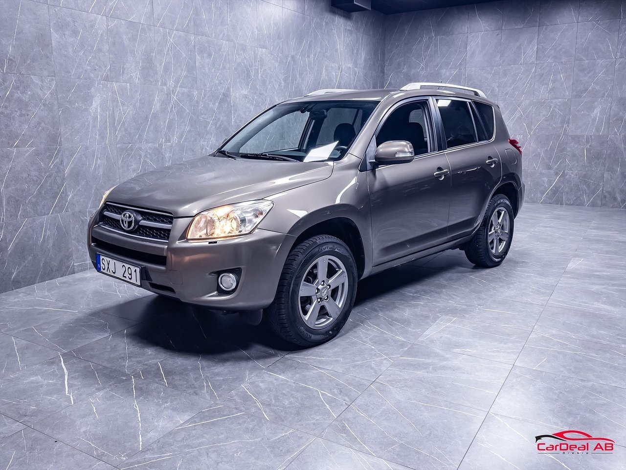 Toyota RAV4 2010, kuva 3/10