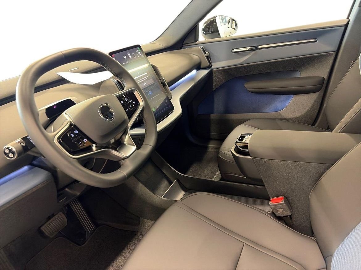 Volvo EX30 P5 RWD Long Range Plus 2027, bild 6/11