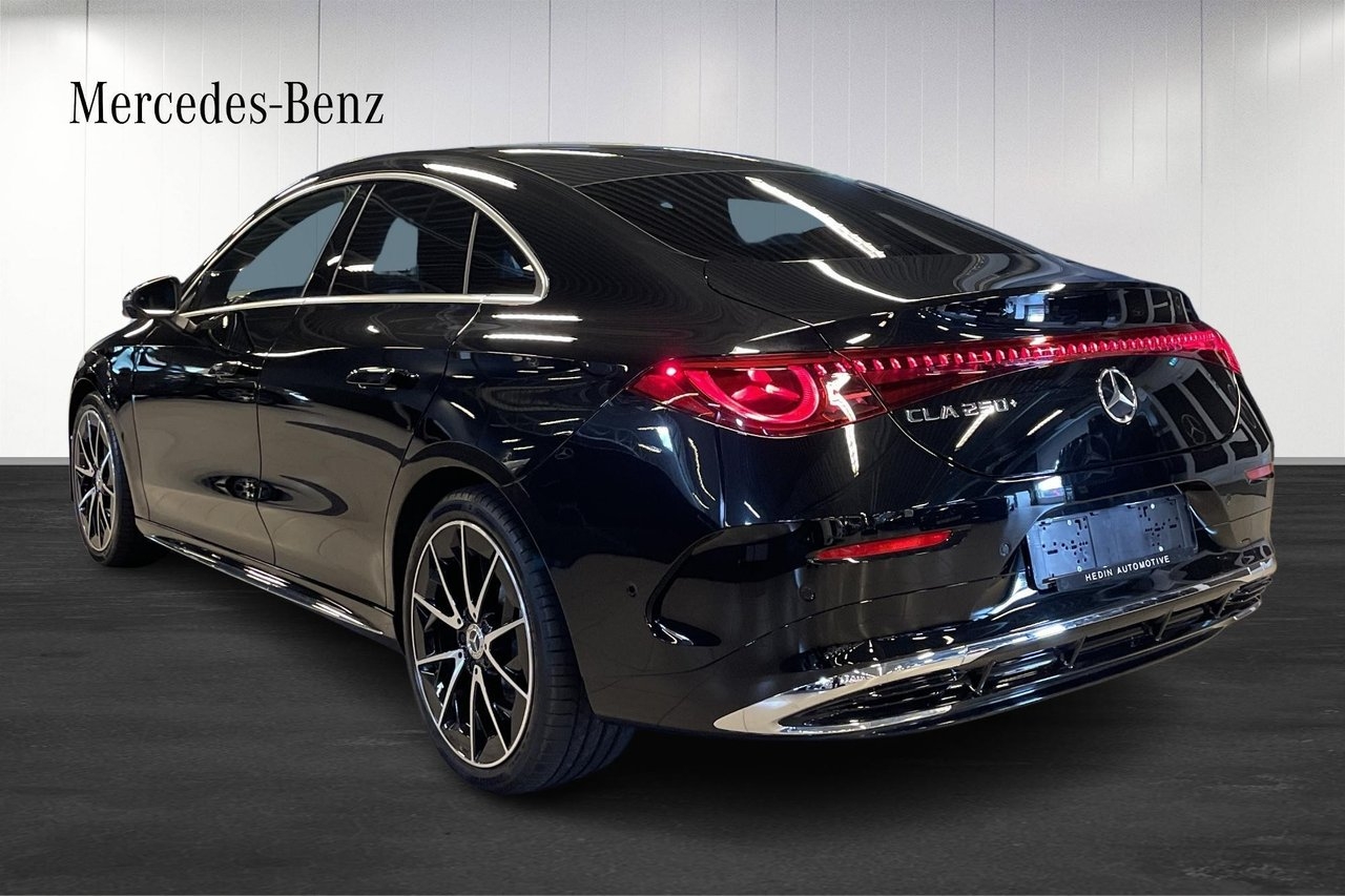 Mercedes-Benz CLA 250 2025, photo 3/10