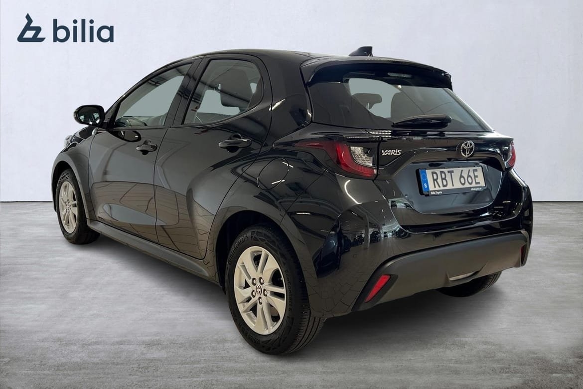 Toyota Yaris 2025, bild 2/10