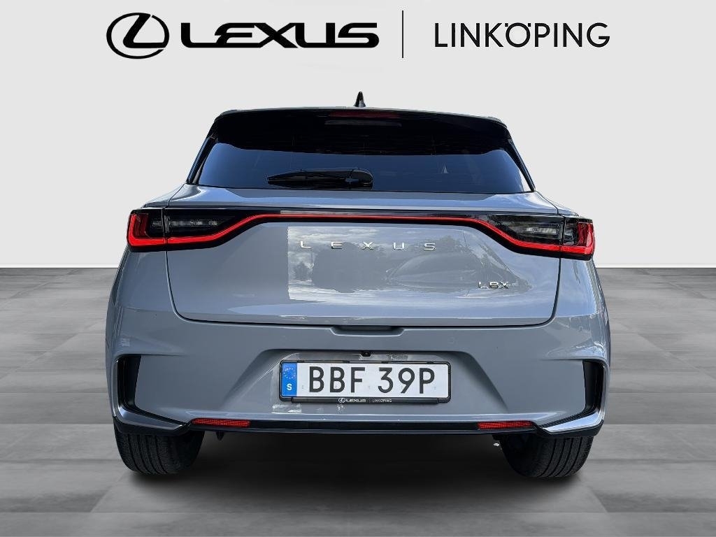 Lexus LBX 1.5 Relax Tech Euro 6 2024, bild 4/10