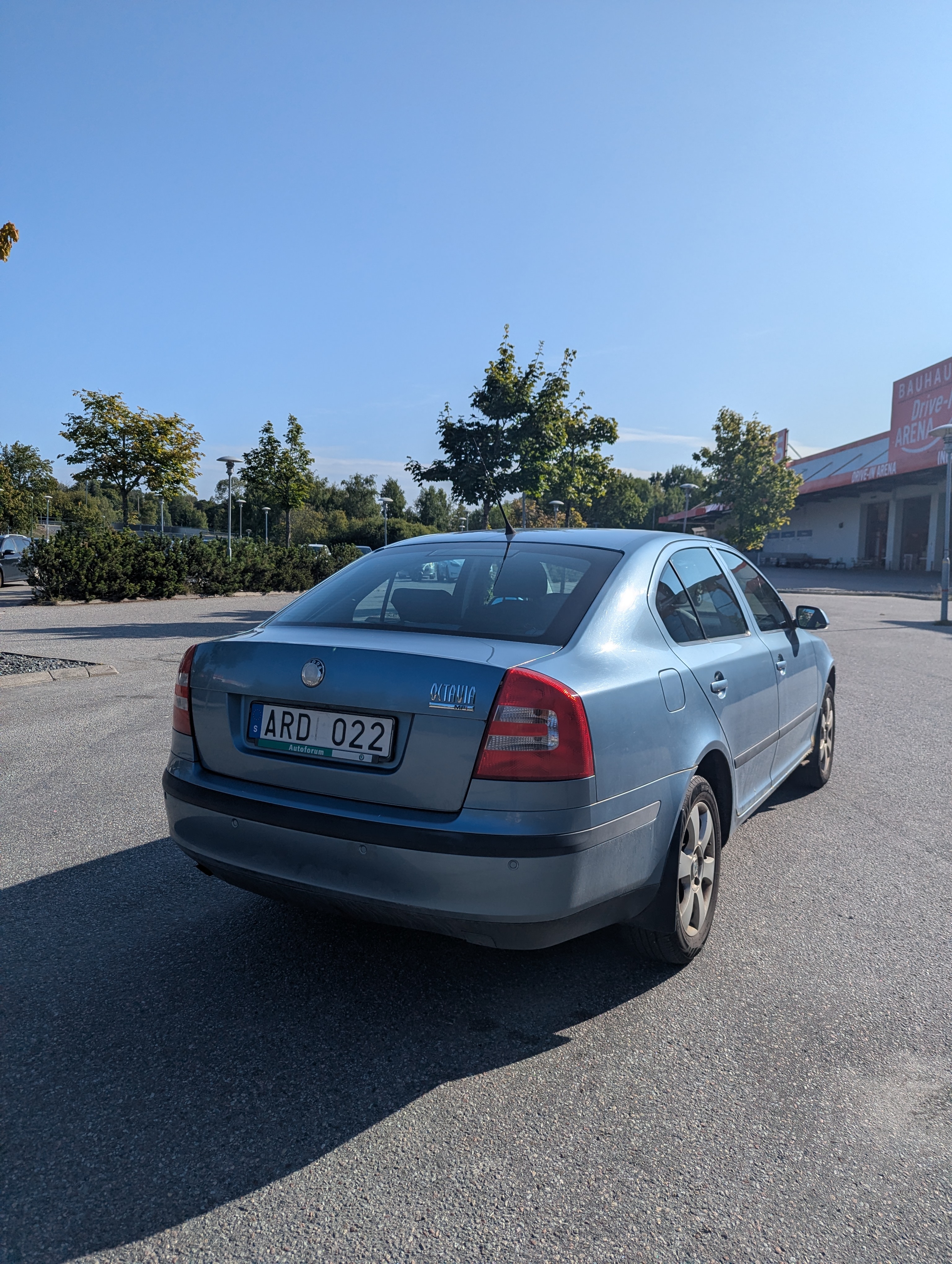 Skoda Octavia 1.6 MPI Manuell 2007, bild 2/10