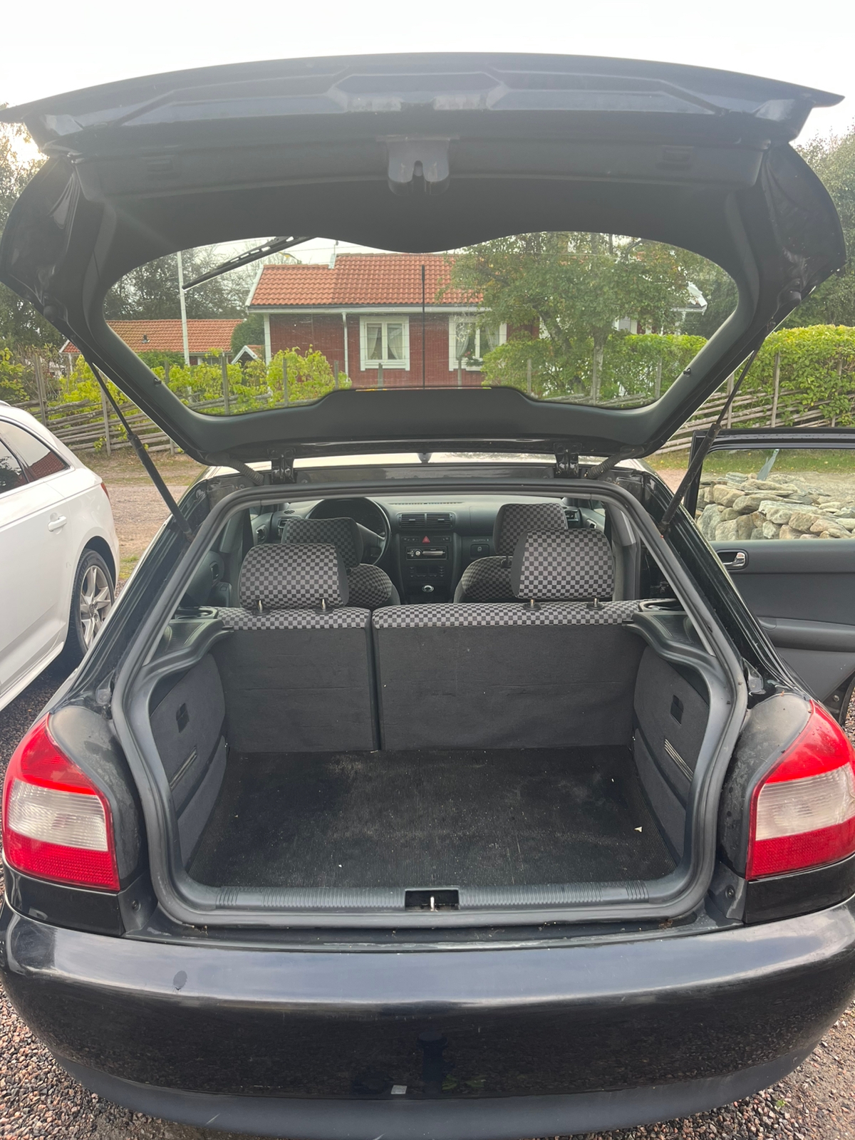 Audi A3 2000, photo 4/8