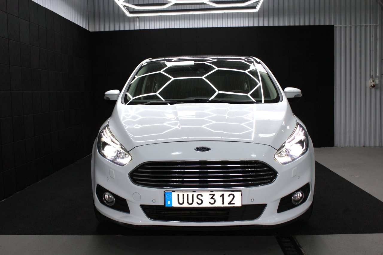Ford S-MAX 2.0 TDCi Powershift Business 2017, bild 2/10