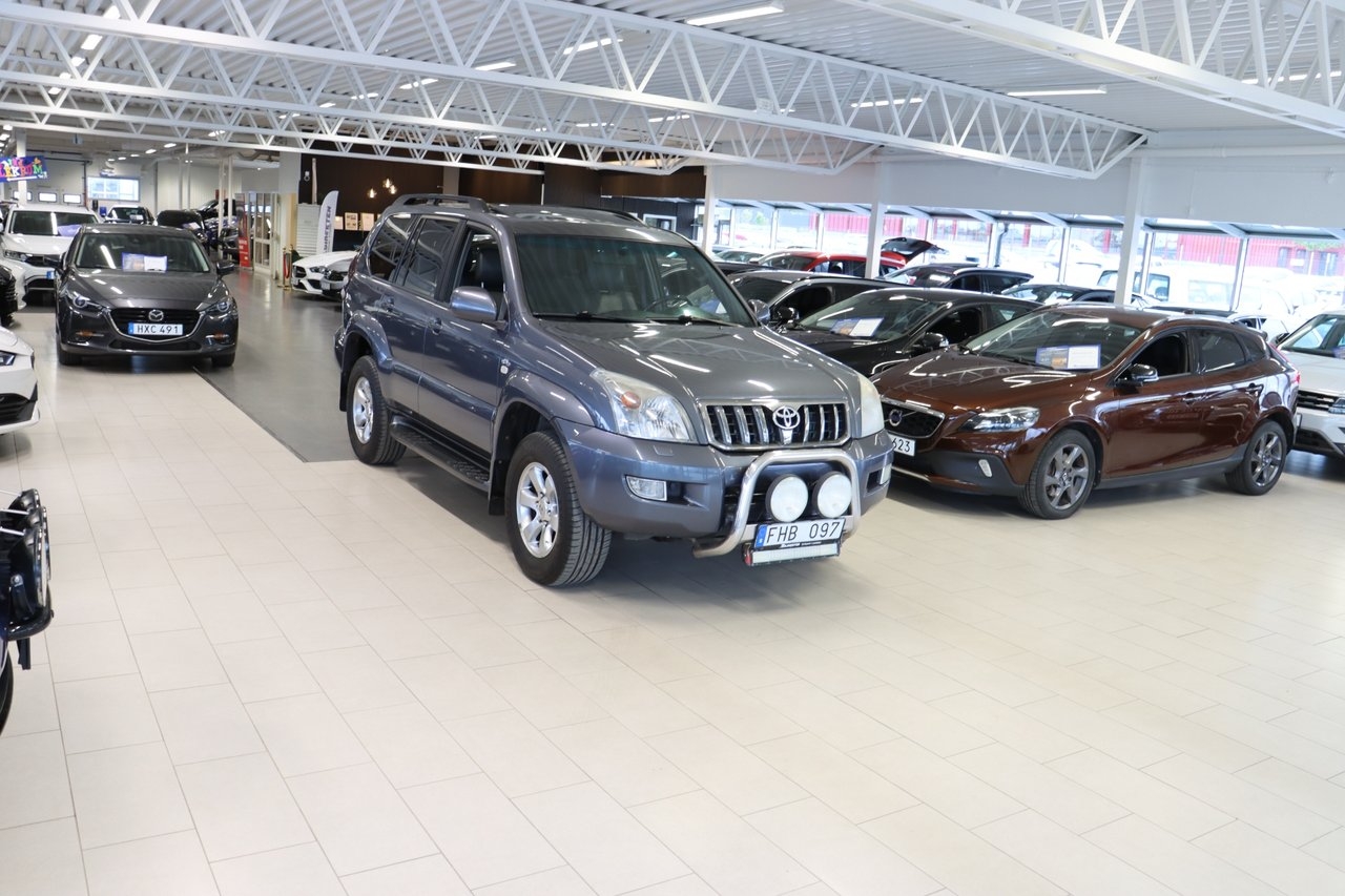 Toyota Land Cruiser 2009, bild 3/10
