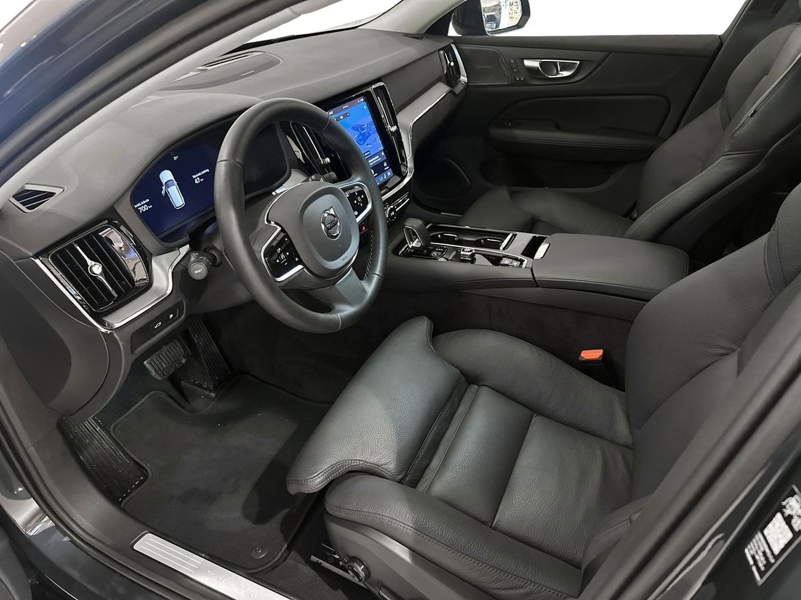Volvo V60 T6 Plus Dark Nordic Edition 2026, bild 6/10