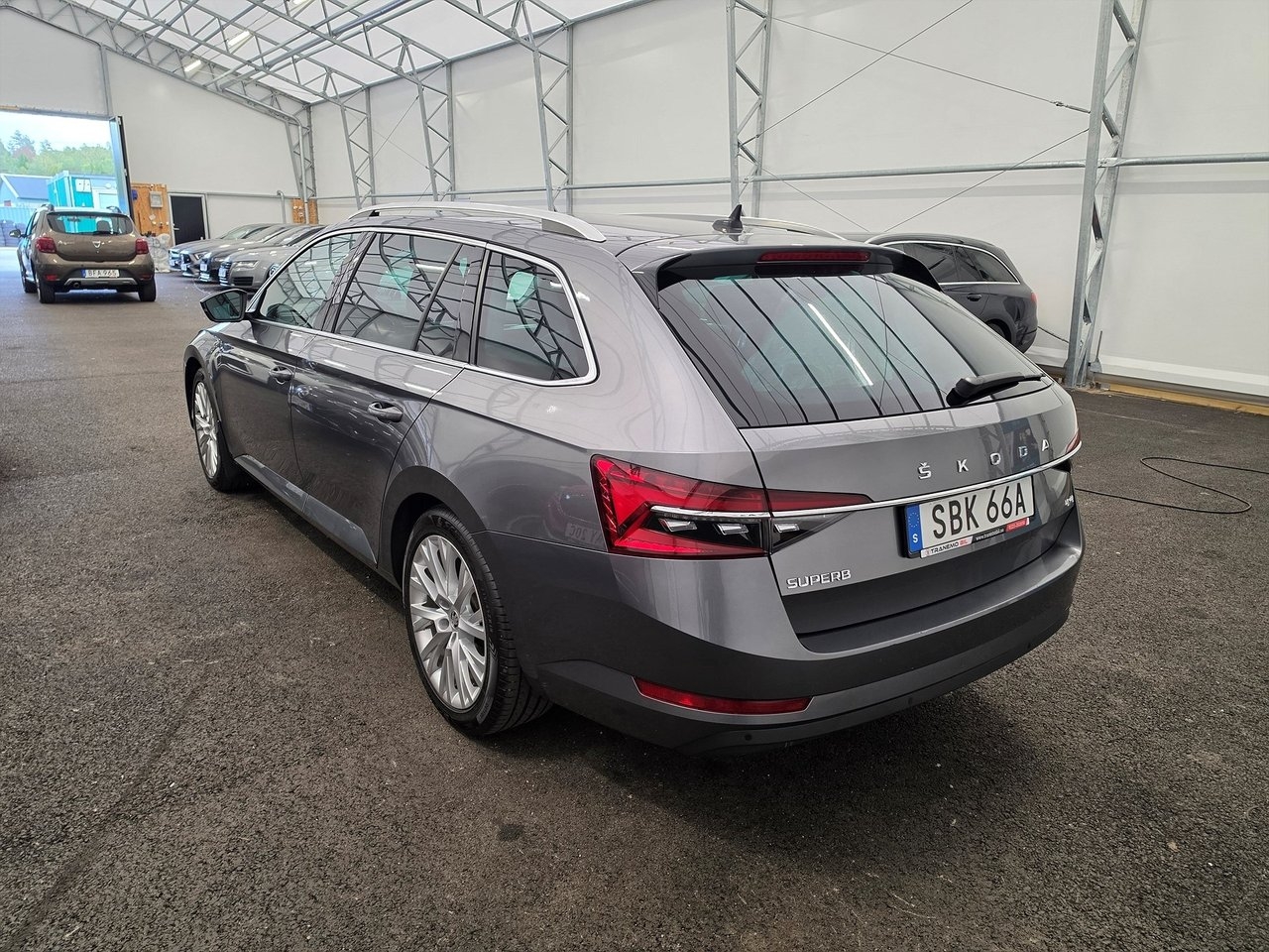Skoda Superb Kombi 2.0 TDI 4x4 2022, bild 5/10