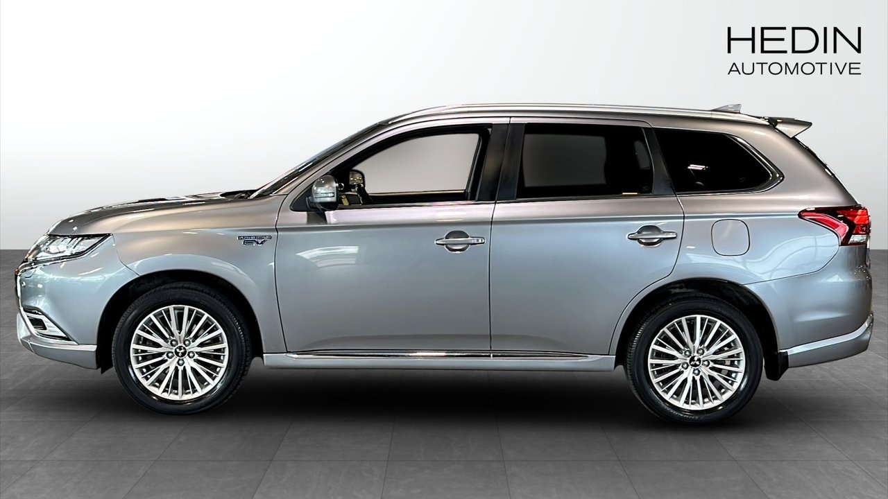 Mitsubishi Outlander 2020, bild 6/12
