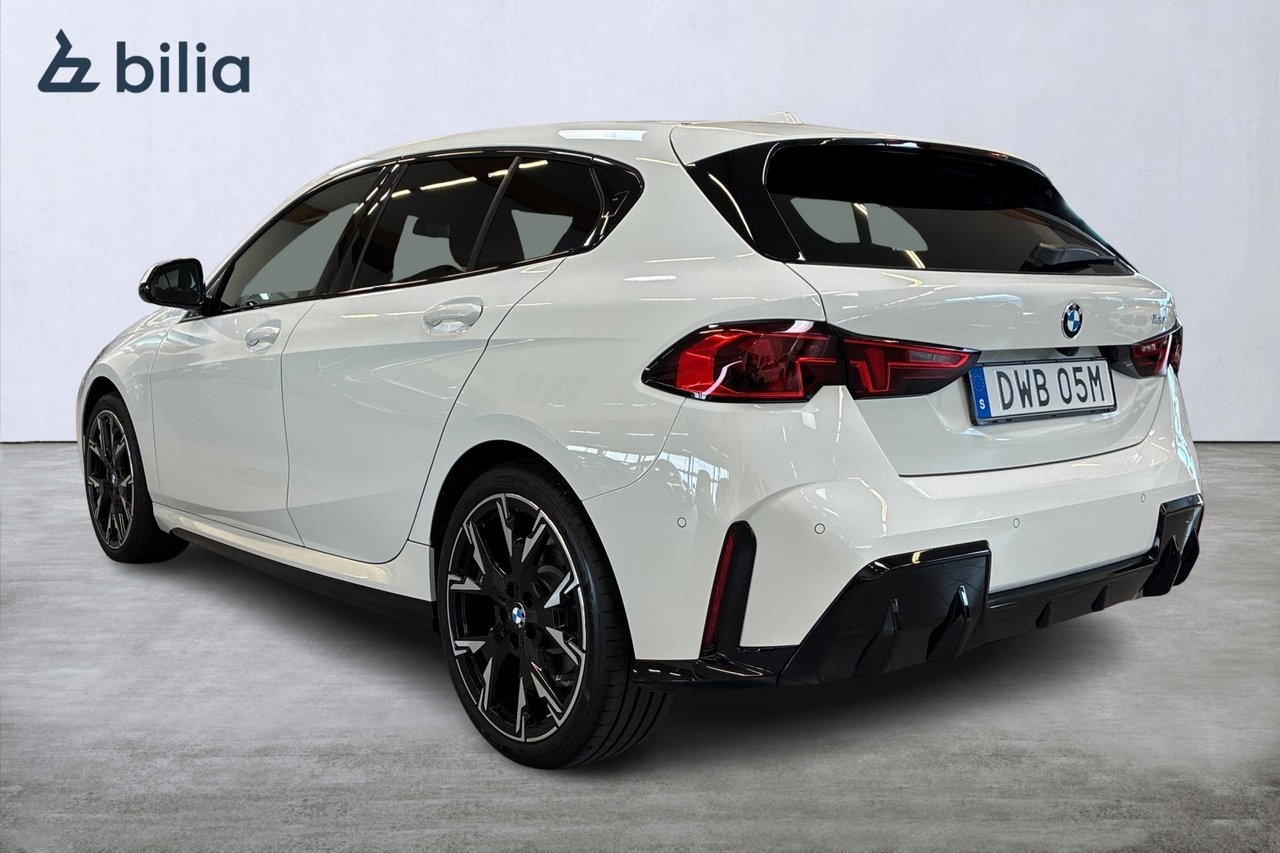 BMW 120 M Sport 2026, bild 2/10
