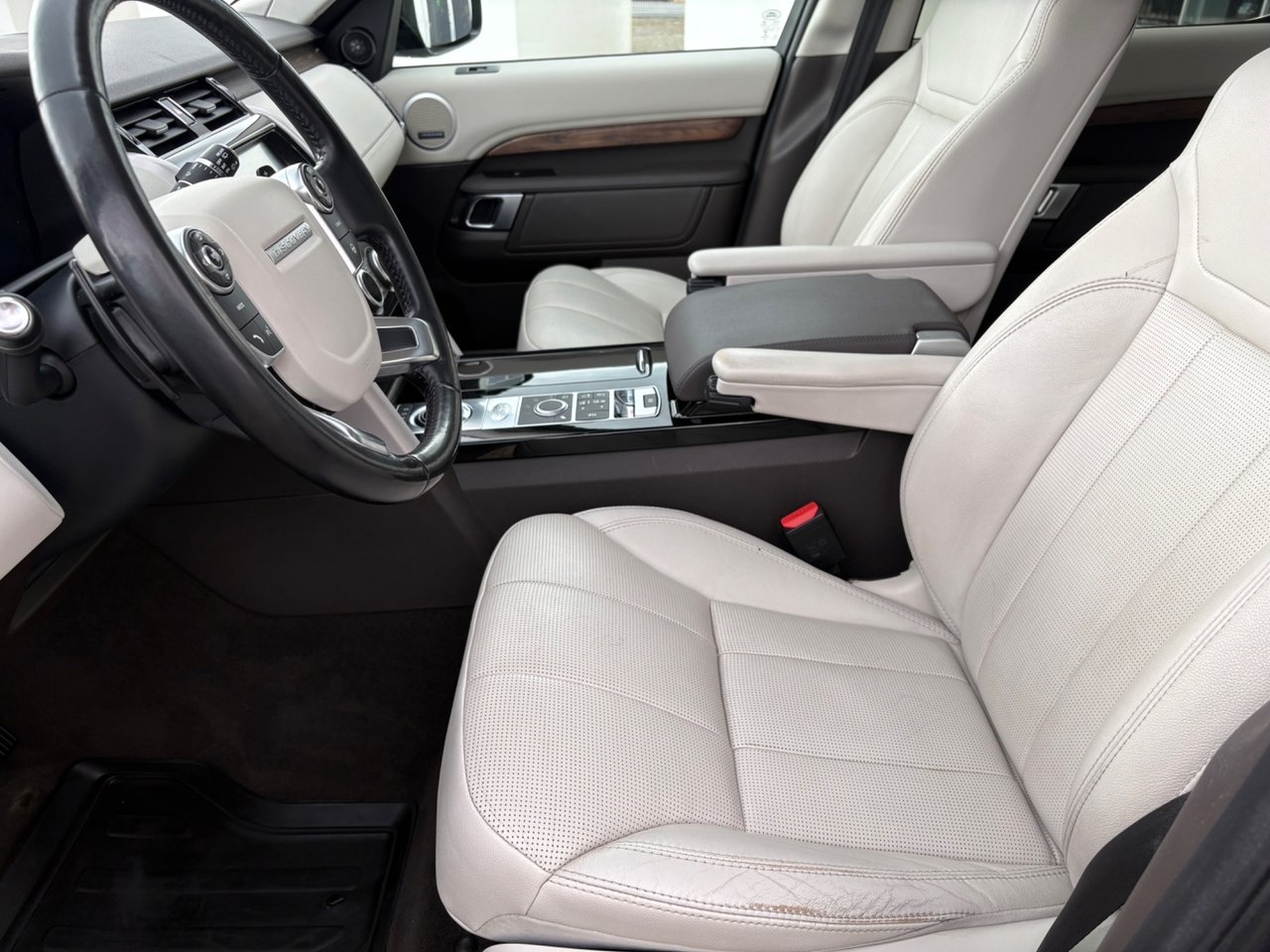 Land Rover Discovery 2018, bild 6/10