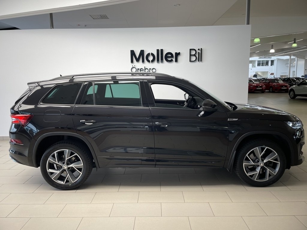 Skoda Kodiaq SPORTLINE 2,0 TDI 200hk DSG 2024, bild 5/21