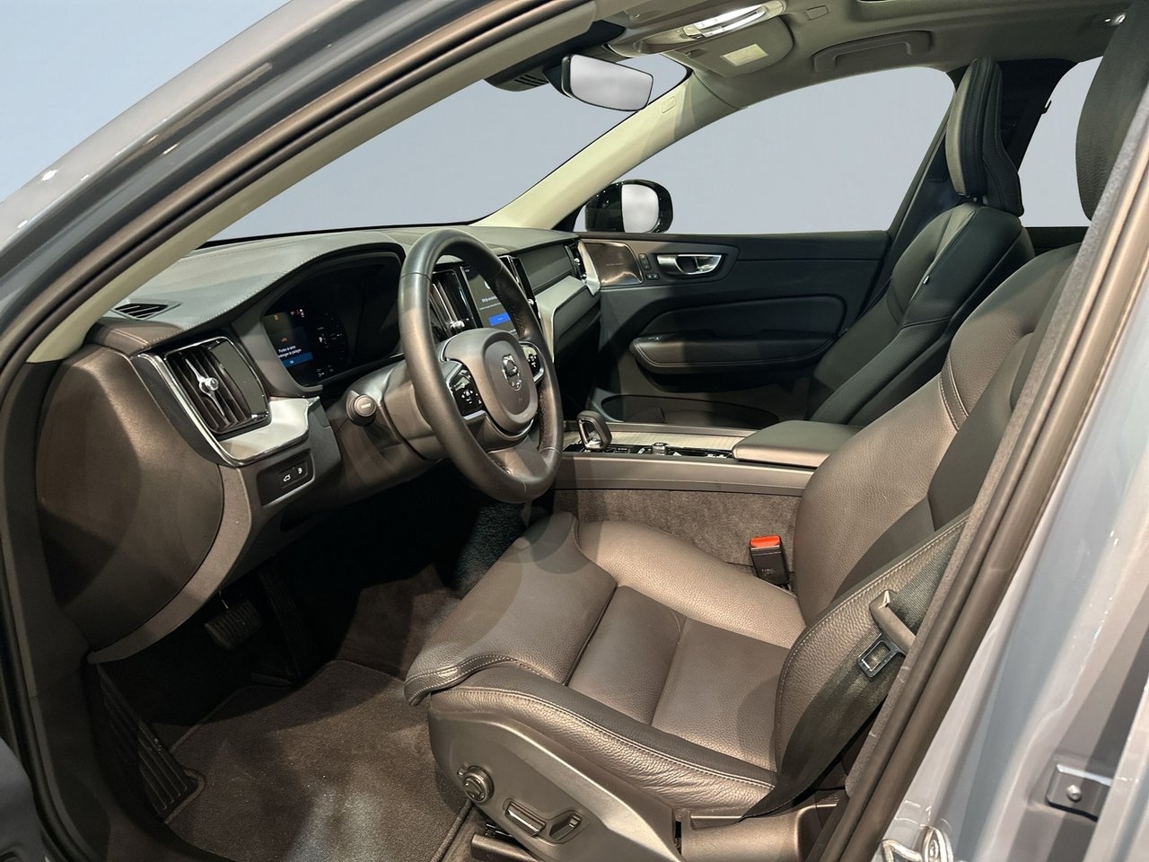 Volvo XC60 2023, bild 7/27