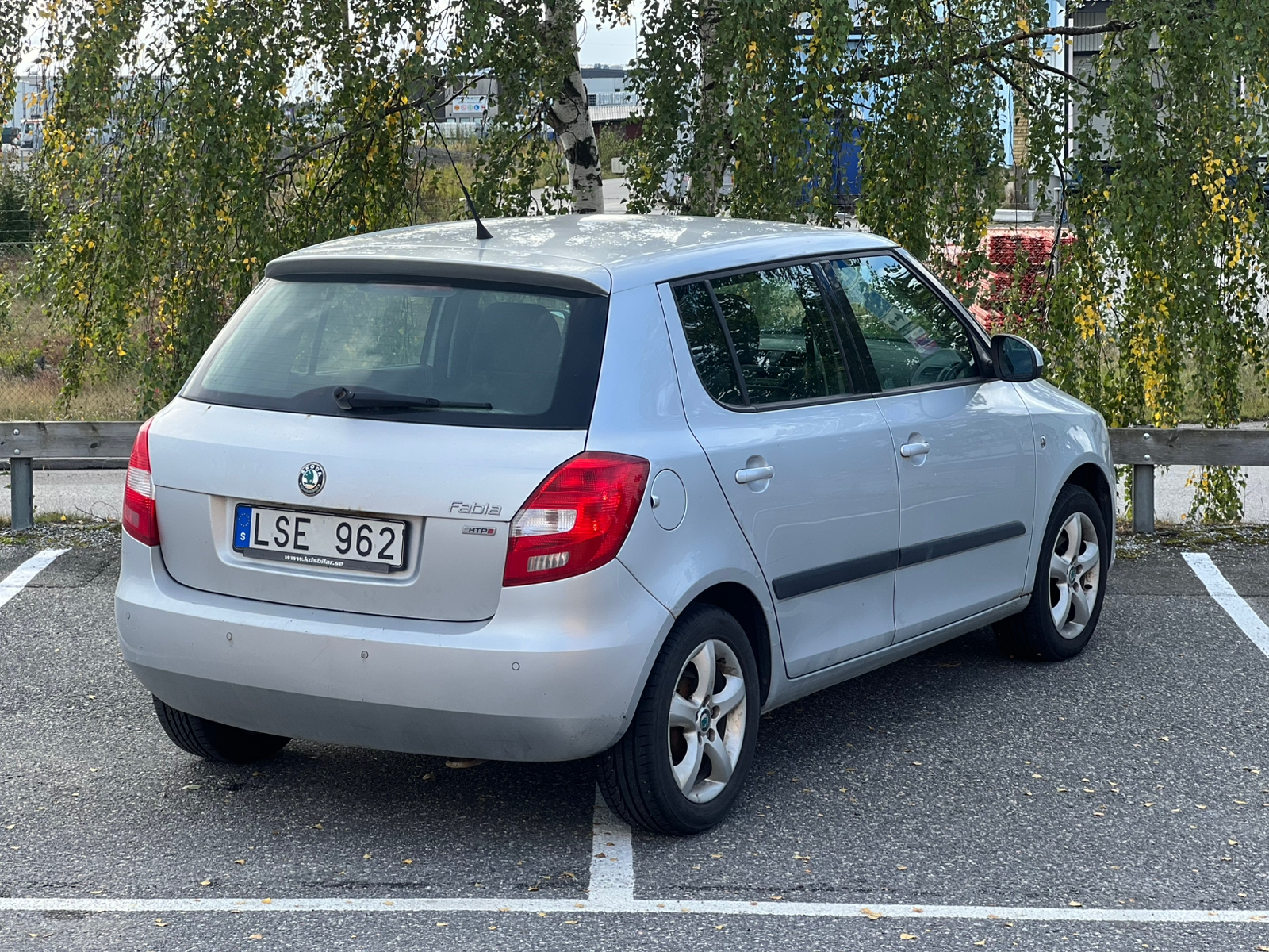 Skoda Fabia 1.2 69hk Manuell i bra skick 2011, bild 4/9