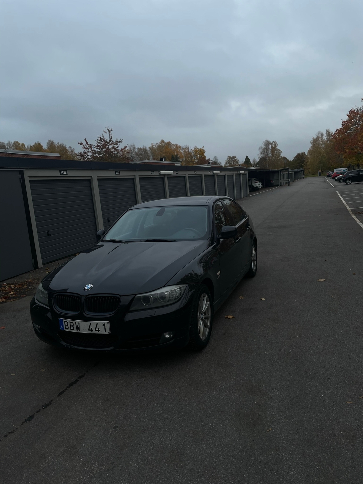BMW 320 d 2011, bild 2/10