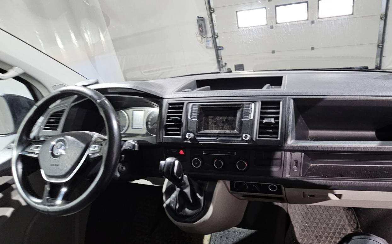 Volkswagen Transporter 2018, bild 3/10