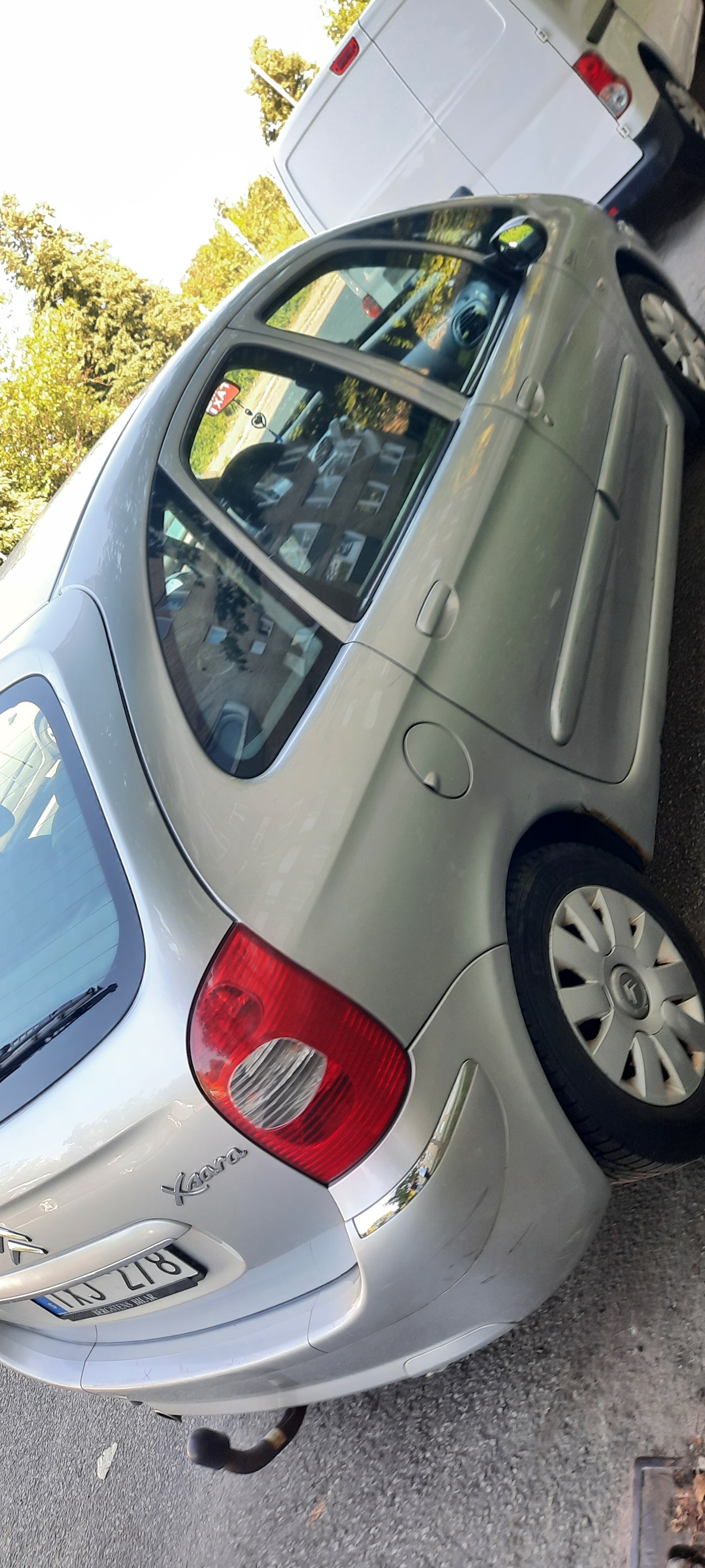 Citroen Xsara Picasso 2.0 Automatisk 2007, bild 2/4