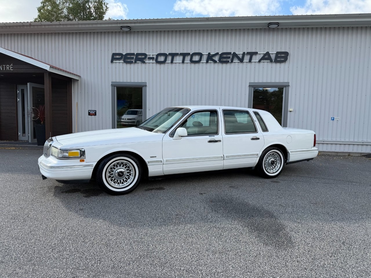 Lincoln Town Car