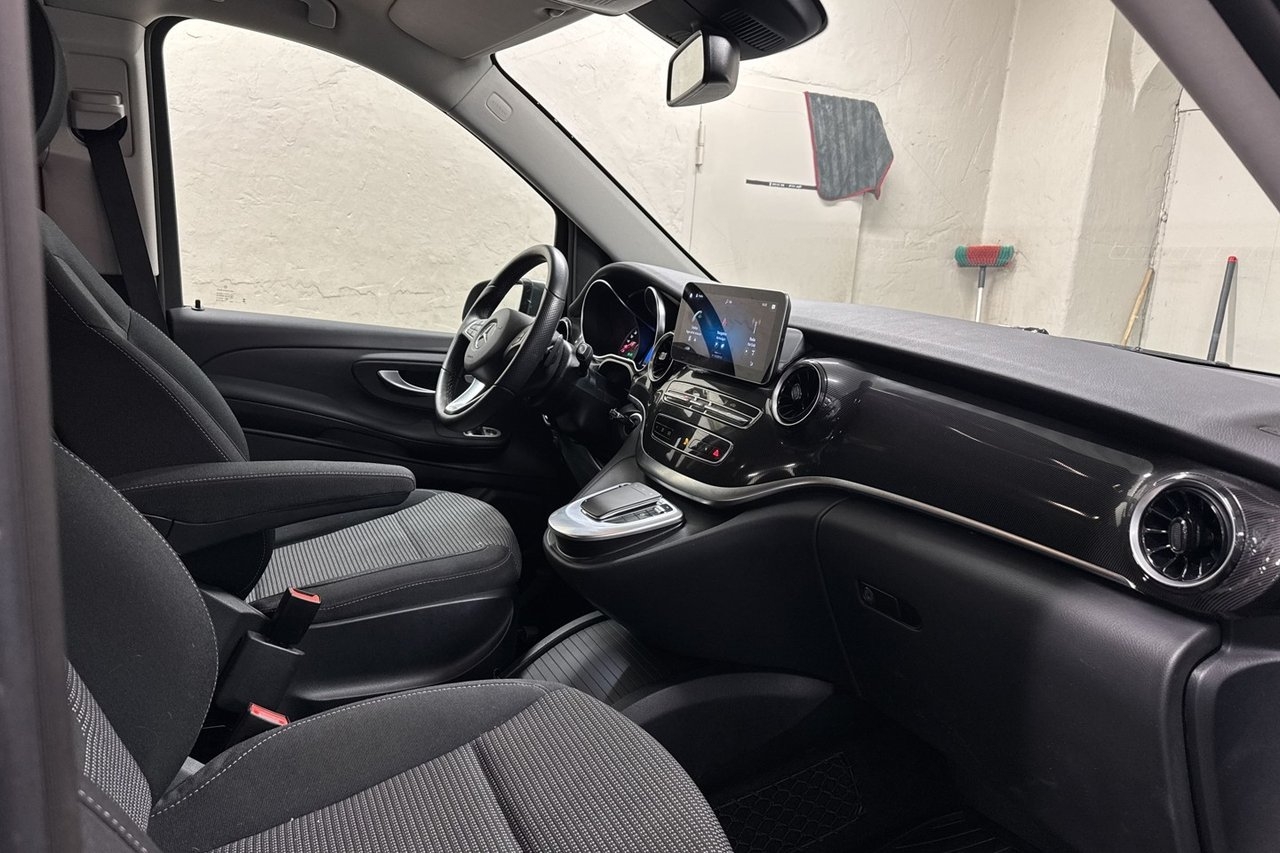 Mercedes-Benz V 2023, bild 6/10