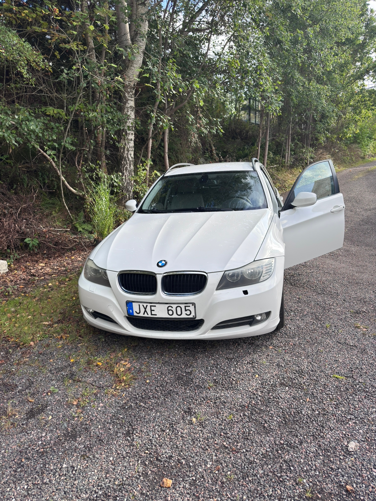 BMW 320 i Touring Manuell 2010, bild 3/10
