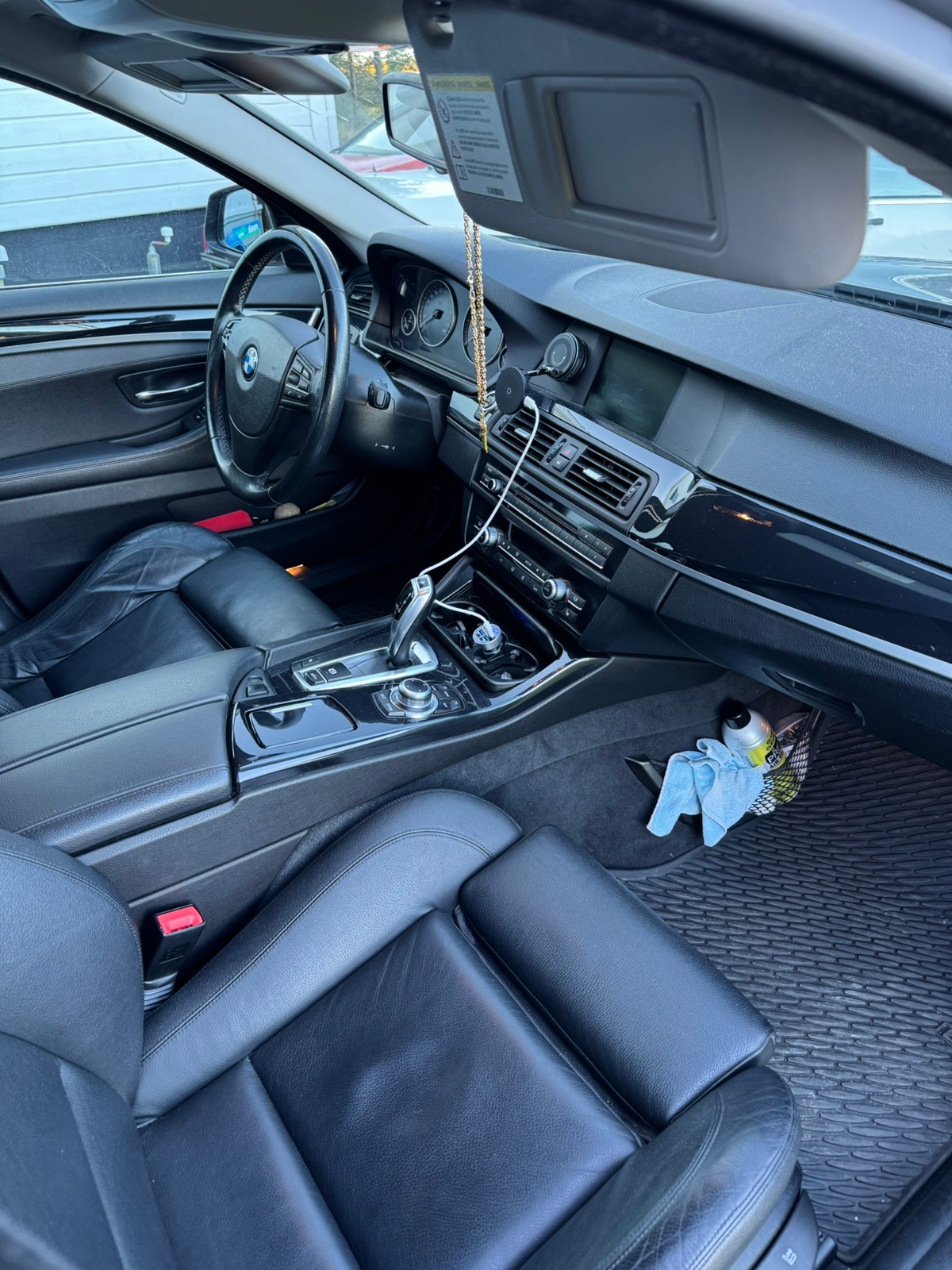 BMW 525