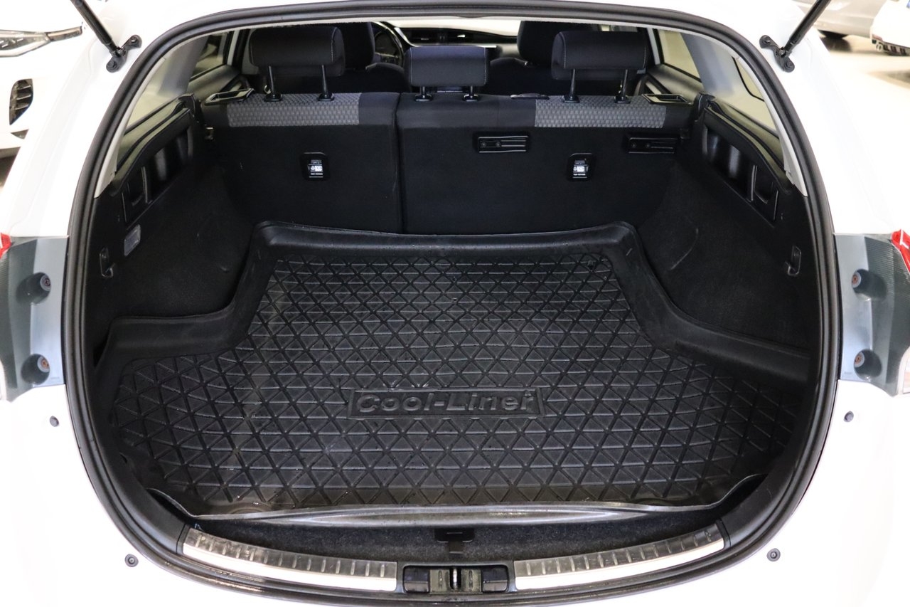 Toyota Auris 2017, bild 6/10