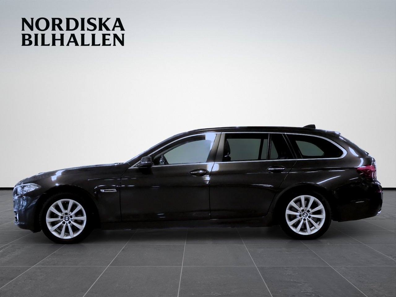 BMW 530 d xDrive Touring Steptronic 2015, bild 4/10